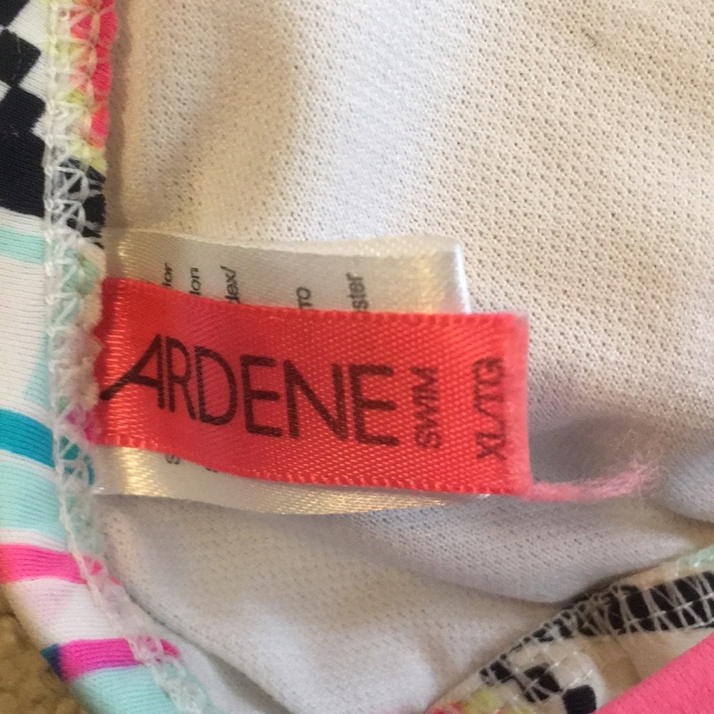 ARDENE Bikini - Size XL, Padded & Adjustable! - Picture 6 of 9